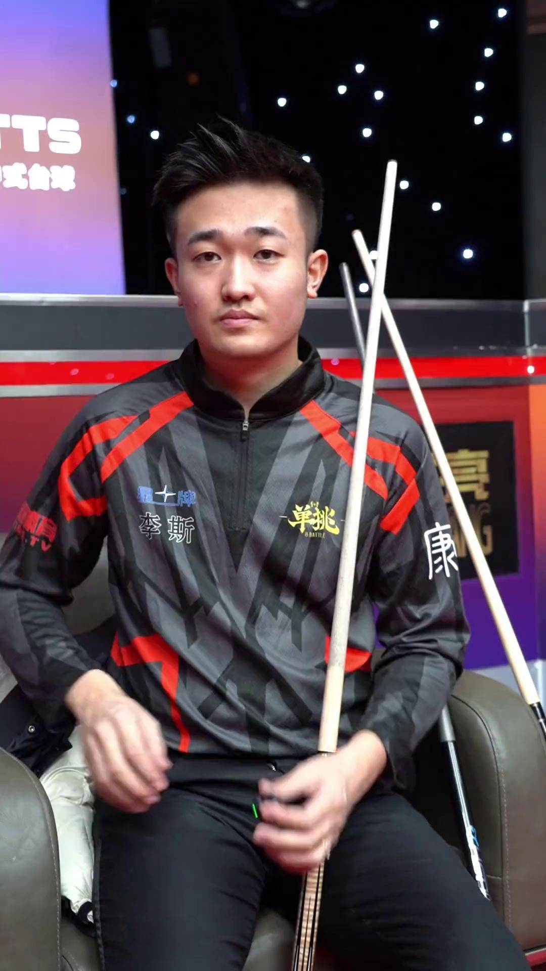 的同时保持 的同时保持