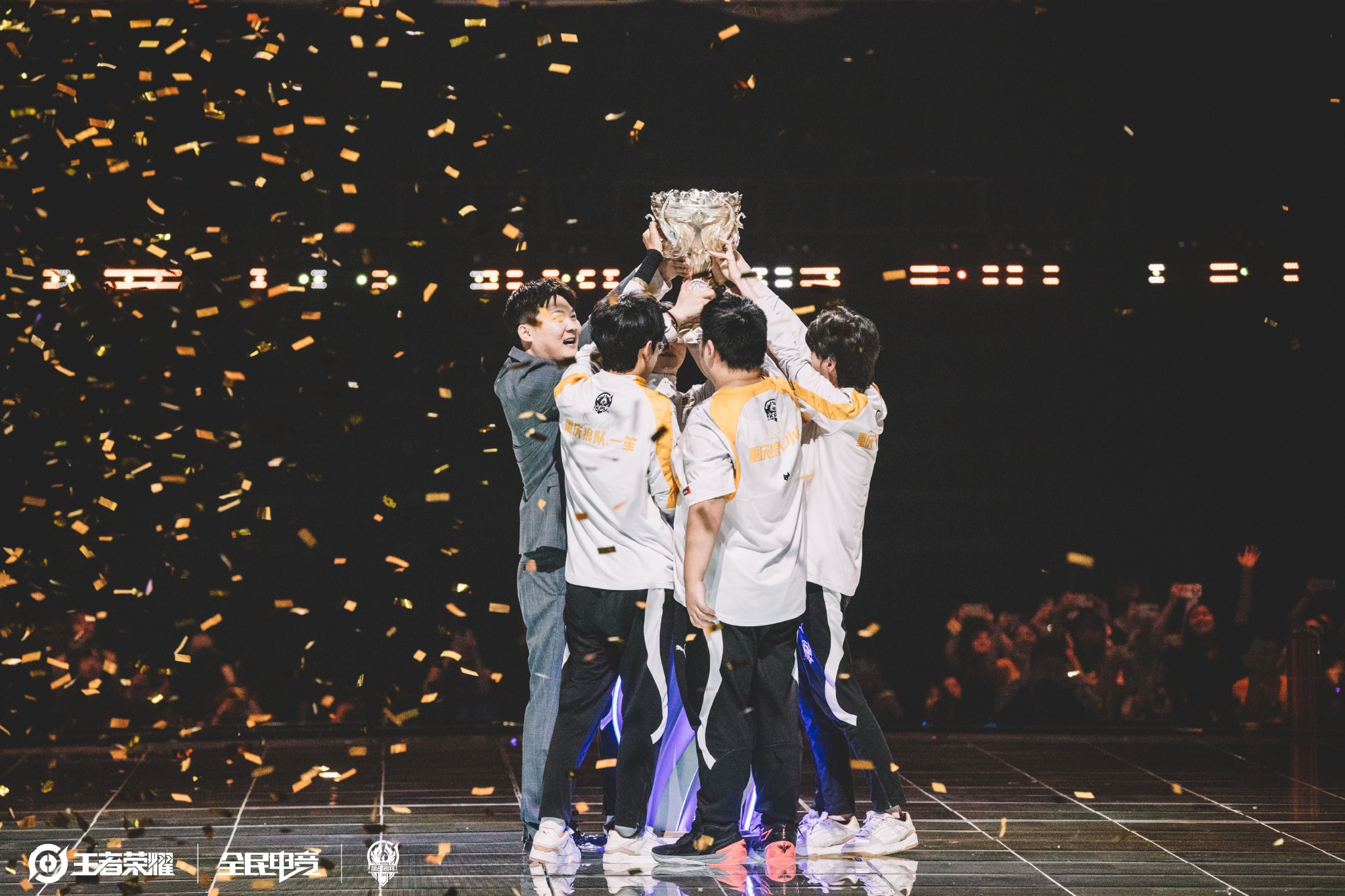 颗璀璨明星 颗璀璨明星