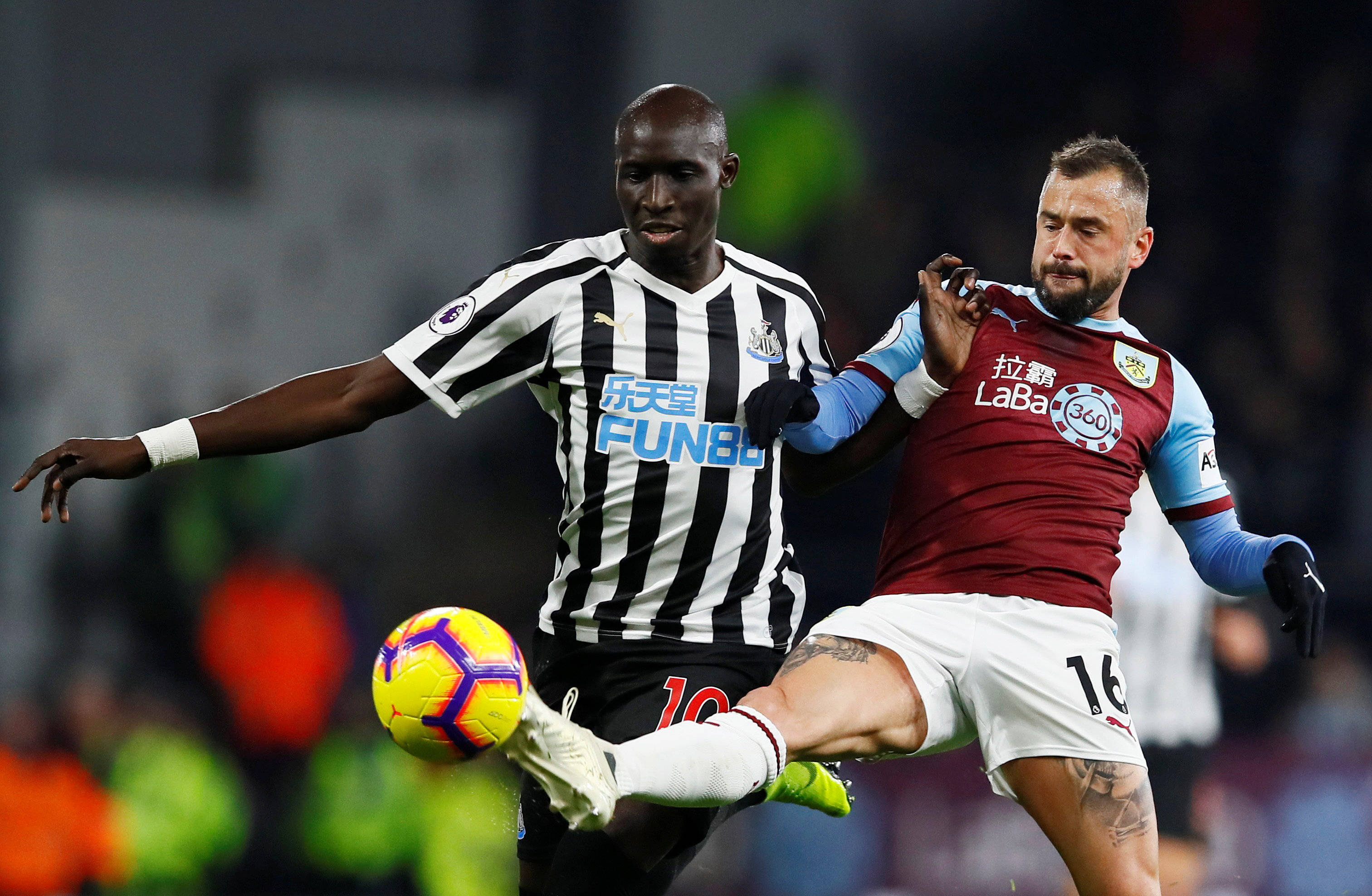 在巴萨更衣 在巴萨更衣